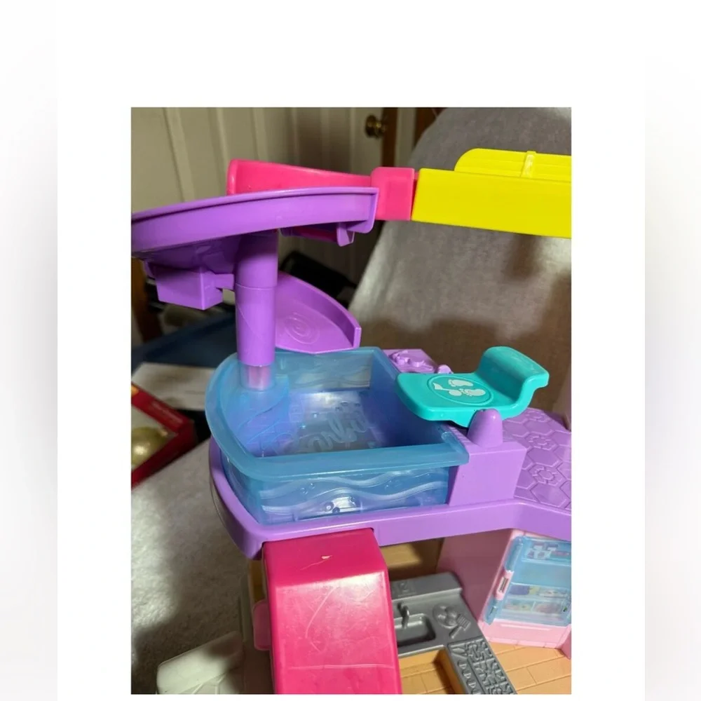 Fisher-Price Little People Interactive Barbie Dreamhouse -No People Included